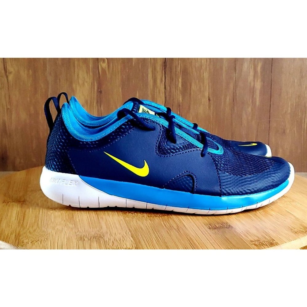Nike Flex Contact 3 Running Youth Size 5Y  Style: AR4151-403 New